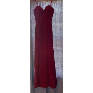 Bariano red lace strapless trumpet gown, size 2